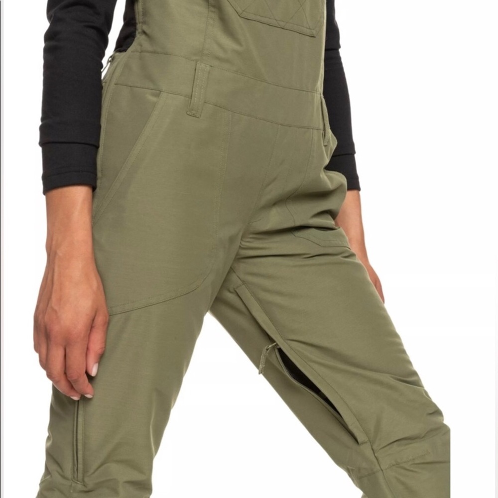 NEW Roxy Ride Out Ski Bib Snow Pants | M - Picture 8 of 8